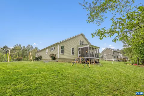 Exterior - 271 Two Rivers Dr, Troy, VA 22974 photo 9 of 14