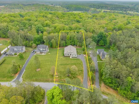View/Area - 271 Two Rivers Dr, Troy, VA 22974 photo 4 of 10
