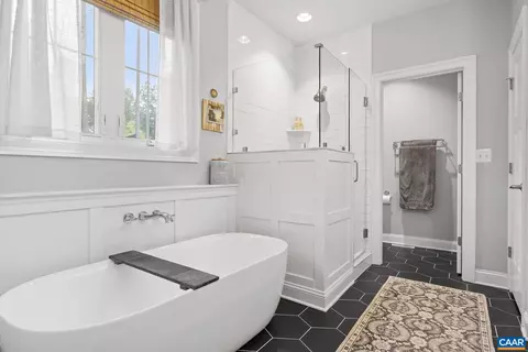 Bath - 271 Two Rivers Dr, Troy, VA 22974 photo 4 of 8