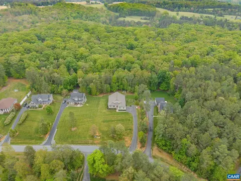 View/Area - 271 Two Rivers Dr, Troy, VA 22974 photo 5 of 10