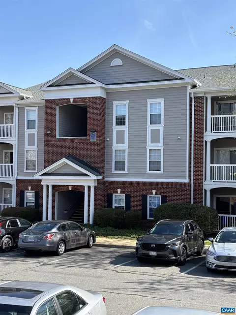 727 Denali Way #006, Charlottesville, VA 22903
