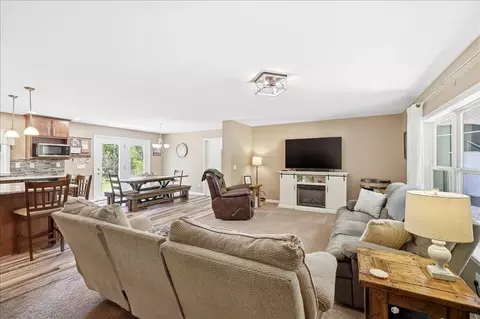 324 Lofton Rd, Raphine, VA 24472 photo 6