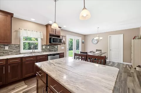 324 Lofton Rd, Raphine, VA 24472 photo 11
