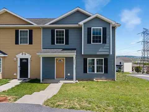 3265 Hebron Ct, Harrisonburg, VA 22801