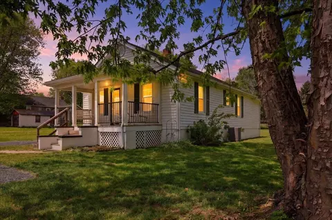 197 Whiskey Creek Rd, Churchville, VA 24421