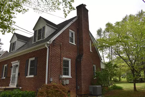 Exterior - 139 Crompton Rd, Waynesboro, VA 22980 photo 3 of 16
