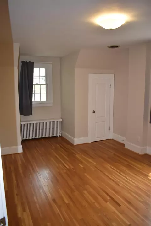Bedroom - 139 Crompton Rd, Waynesboro, VA 22980 photo 7 of 11