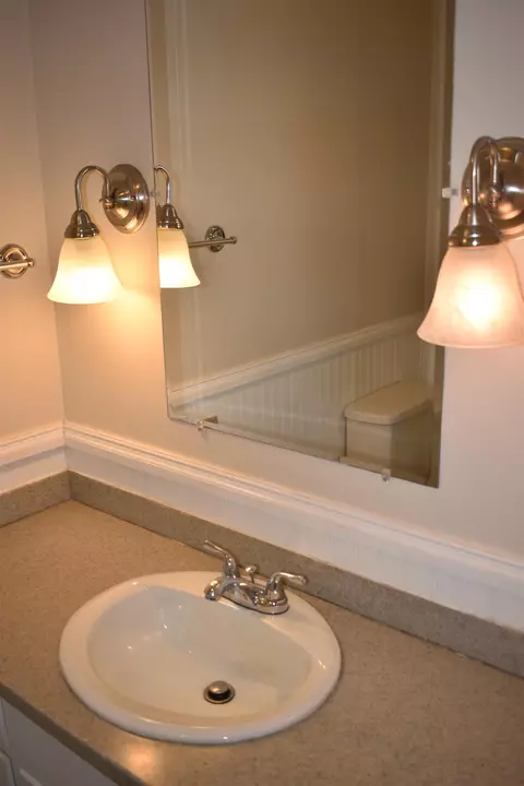 Bath - 139 Crompton Rd, Waynesboro, VA 22980 photo 1 of 4