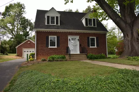 Exterior - 139 Crompton Rd, Waynesboro, VA 22980 photo 2 of 16
