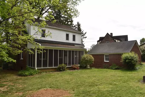 139 Crompton Rd, Waynesboro, VA 22980 photo 4