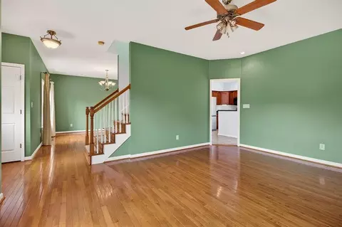 106 Bowmans Run Dr, Stuarts Draft, VA 24477