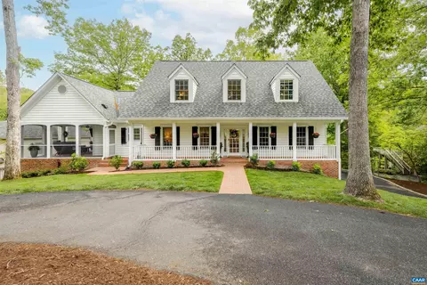 1500 Perth Ct, Keswick, VA 22947