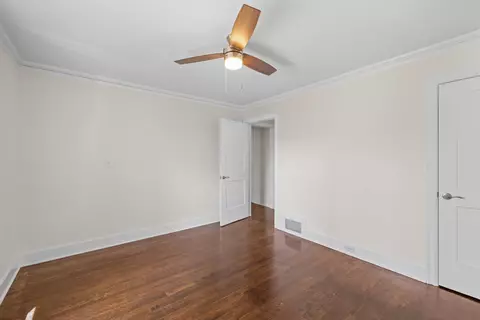 Bedroom - 15 W High St, Stuarts Draft, VA 24477 photo 4 of 6