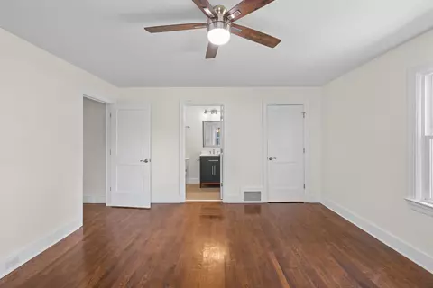 Bedroom - 15 W High St, Stuarts Draft, VA 24477 photo 2 of 6