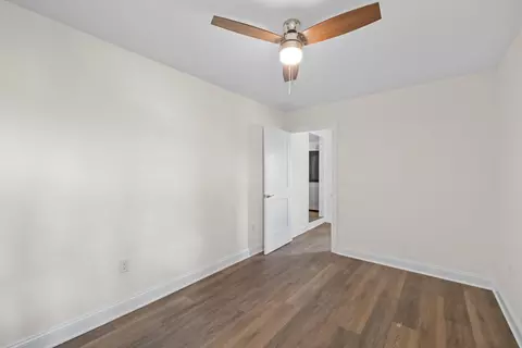 Bedroom - 15 W High St, Stuarts Draft, VA 24477 photo 6 of 6