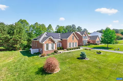 64 Blue Ridge Ter, Zion Crossroads, VA 22942
