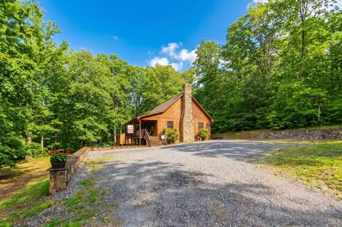Exterior - 94 Bear Path Ln, Lyndhurst, VA 22952 photo 14 of 22