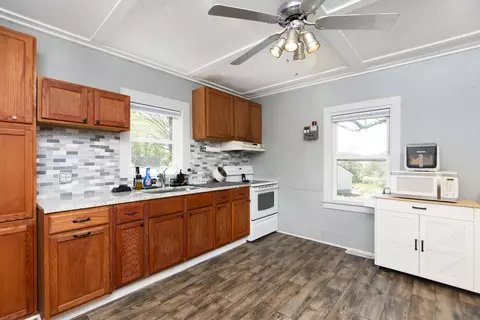 143 Pkin Ln, Raphine, VA 24472 photo 6