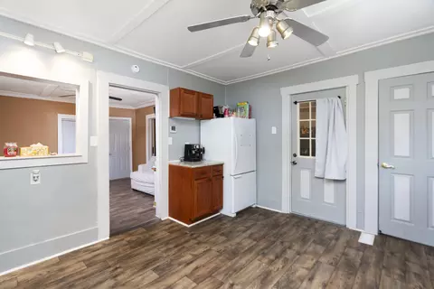143 Pkin Ln, Raphine, VA 24472 photo 5