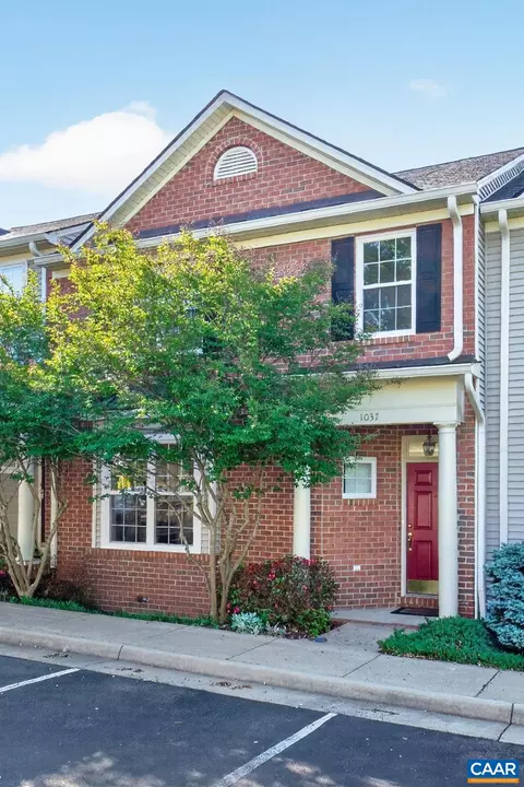 1037 Somer Chase Ct, Charlottesville, VA 22911