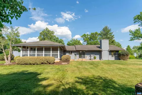 1221 W Leigh Dr, Charlottesville, VA 22901