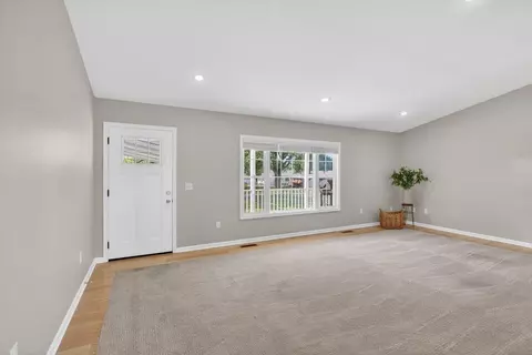 Living - 357 W Springbrook Rd W, Broadway, VA 22815 photo 4 of 5