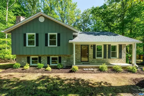 309 Crestfield Ct, Charlottesville, VA 22911