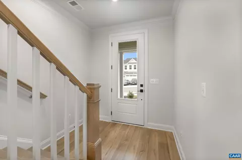 52 Marcella St, Charlottesville, VA 22911 photo 4