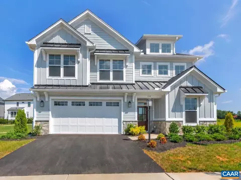 718 Arboleda Dr, Crozet, VA 22932