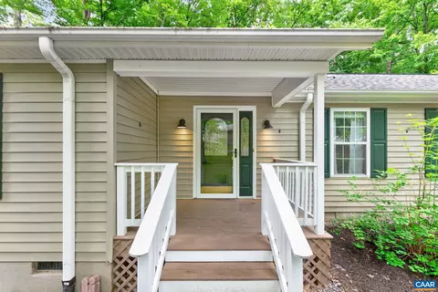 75 Riverside Dr, Palmyra, VA 22963 photo 4