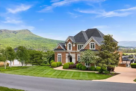 635 Frederick Rd, Harrisonburg, VA 22801