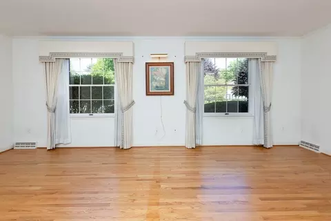 1270 Nova Dr, Waynesboro, VA 22980 photo 5