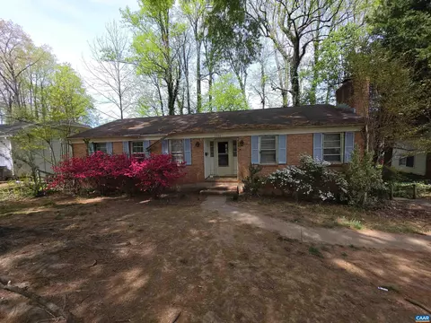 1506 Trailridge Rd, Charlottesville, VA 22903