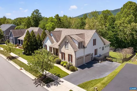 6586 Welbourne Ln, Crozet, VA 22932