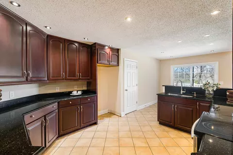 Kitchen - 49 Bowmans Run Dr, Stuarts Draft, VA 24477 photo 2 of 4