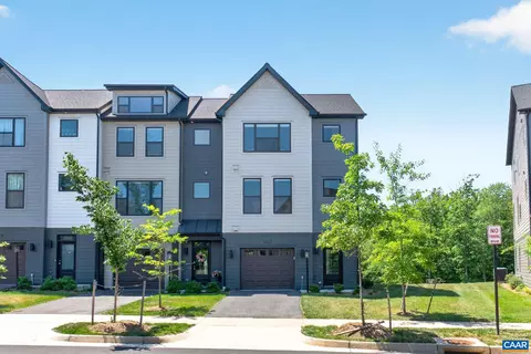 2264 Fowler Cir, Charlottesville, VA 22901
