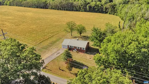 View/Area - 712 Fredericks Hall Rd, Bumpass, VA 23024 photo 2 of 4