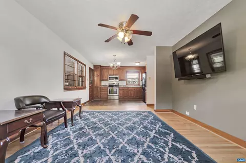 Living - 712 Fredericks Hall Rd, Bumpass, VA 23024 photo 3 of 5