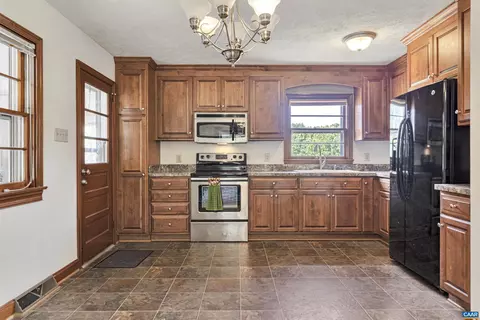 Kitchen - 712 Fredericks Hall Rd, Bumpass, VA 23024 photo 1 of 1