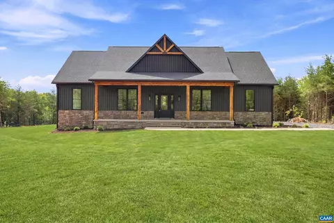 12982 S Constitution Rte S, Scottsville, VA 24590