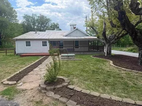 64 Augusta Springs Rd, Craigsville, VA 24430