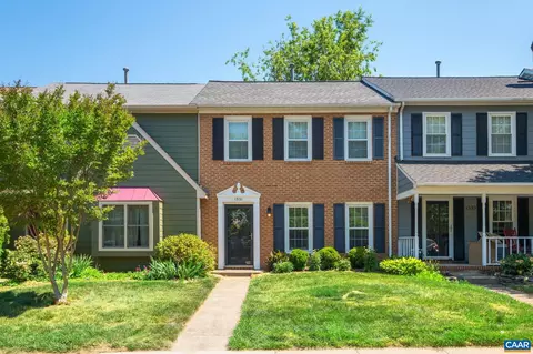 1531 Minor Ridge Ct, Charlottesville, VA 22901
