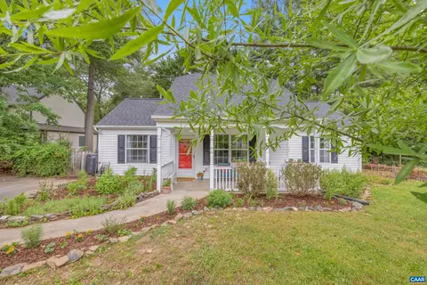 295 Blackthorn Ln, Charlottesville, VA 22902
