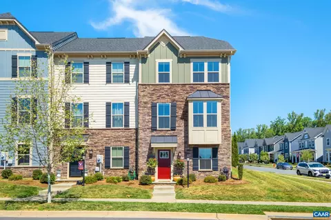 3721 Sedgewick Ln, Keswick, VA 22947