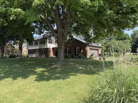 200 Pelham Dr, Waynesboro, VA 22980
