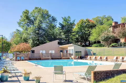 114 Turtle Creek Rd #4, Charlottesville, VA 22901