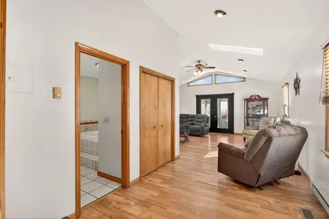 1960 Mccall Dr, Dayton, VA 22821 photo 24