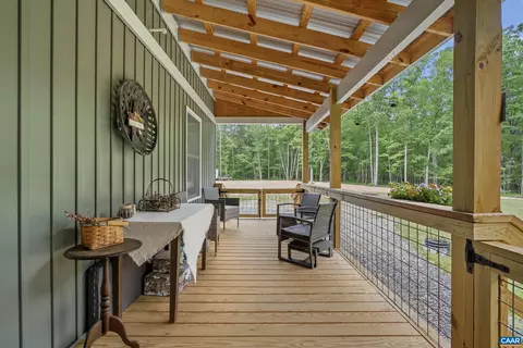Exterior - 1426 Firehouse Rd, Buckingham, VA 23921 photo 5 of 21