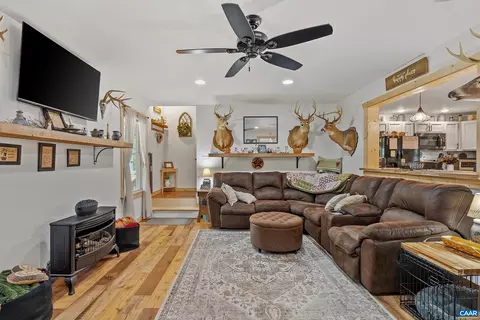 Living - 1426 Firehouse Rd, Buckingham, VA 23921 photo 2 of 2