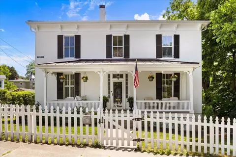 119 Points St, Staunton, VA 24401